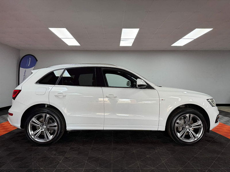 Audi Q5 2.0 TDI S line Plus S Tronic quattro Euro 5 (s/s) 5dr 5dr Automatic 2025