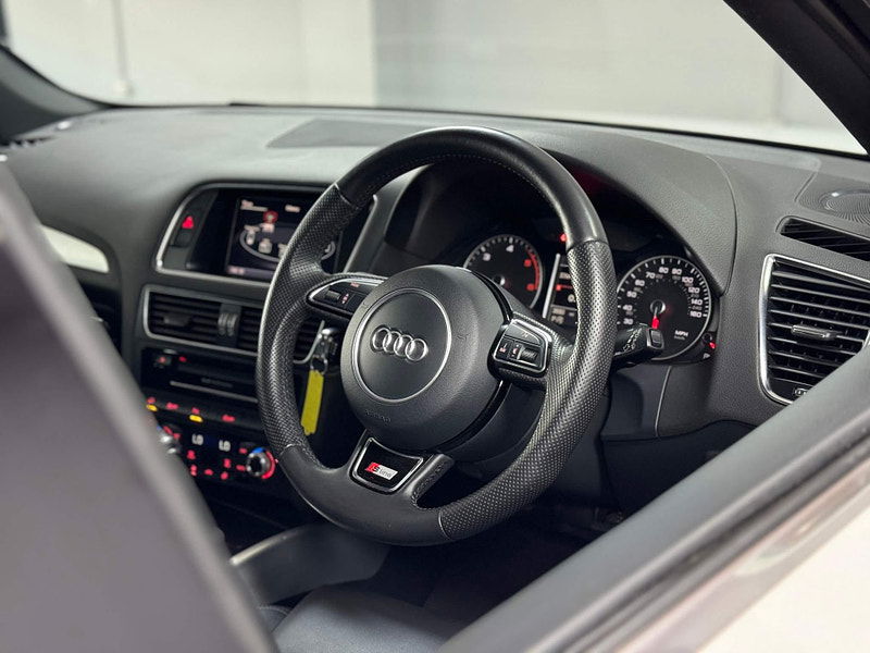 Audi Q5 2.0 TDI S line Plus S Tronic quattro Euro 5 (s/s) 5dr 5dr Automatic 2025