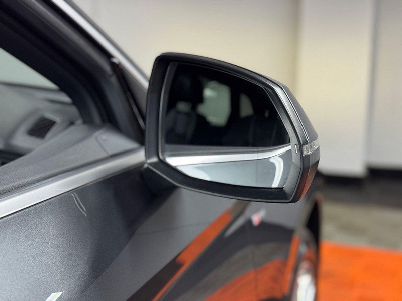 Audi Q5 2.0 TDI S line S Tronic quattro Euro 6 (s/s) 5dr 5dr Automatic 2026