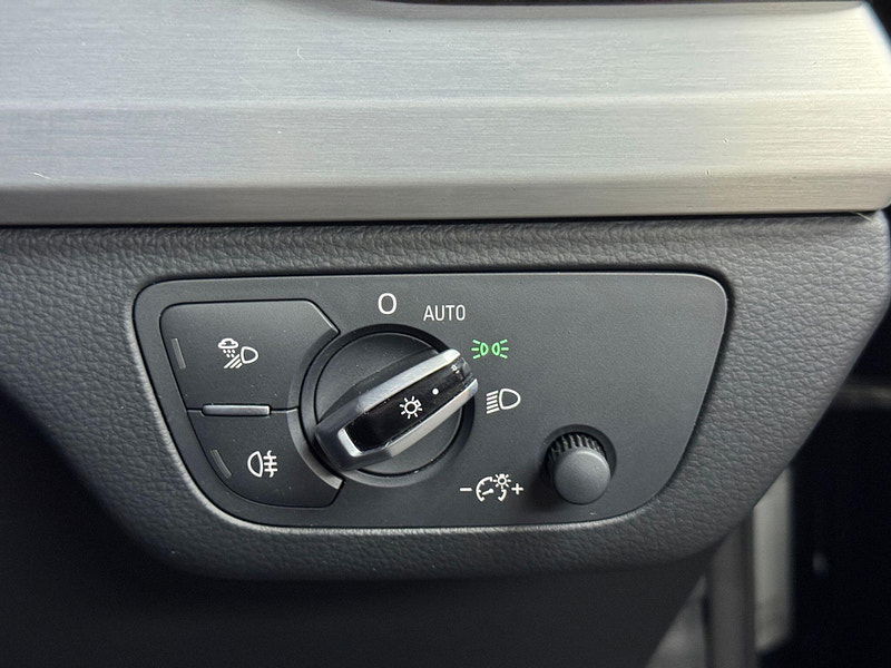 Audi Q5 2.0 TDI S line S Tronic quattro Euro 6 (s/s) 5dr 5dr Automatic 2026