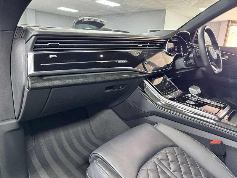 Audi SQ8 4.0 TFSI V8 Black Edition Tiptronic quattro Euro 6 (s/s) 5dr 5dr Automatic 2025