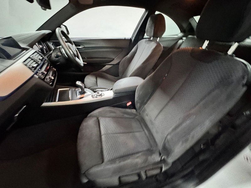 BMW 2 Series 2.0 220d M Sport Auto Euro 6 (s/s) 2dr 2dr Automatic 2025