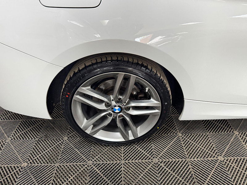 BMW 2 Series 2.0 220d M Sport Auto Euro 6 (s/s) 2dr 2dr Automatic 2025