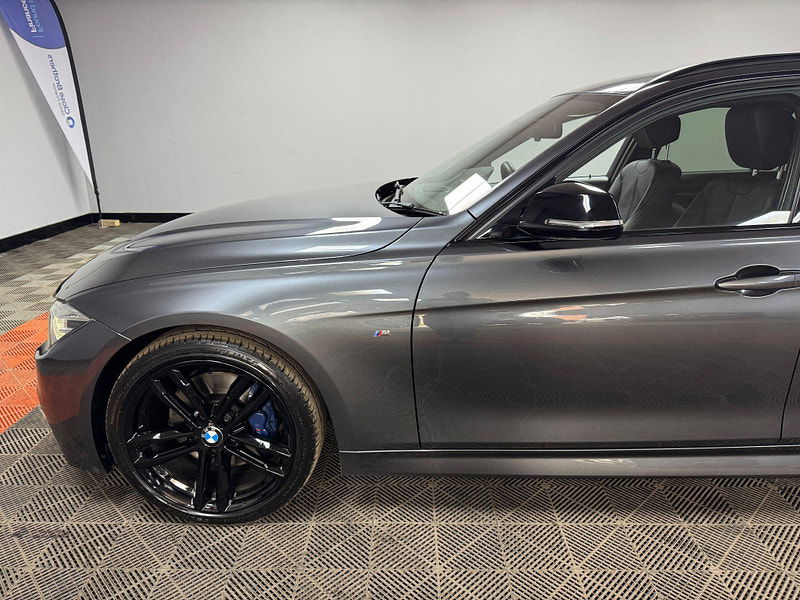 BMW 3 Series 2.0 318d M Sport Shadow Edition Touring Auto Euro 6 (s/s) 5dr 5dr Automatic 2025