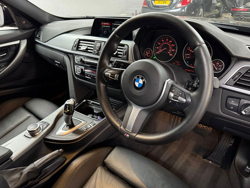 BMW 3 Series 2.0 318d M Sport Shadow Edition Touring Auto Euro 6 (s/s) 5dr 5dr Automatic 2025