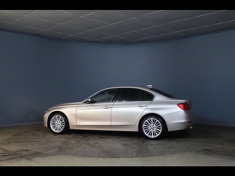 BMW 3 Series 2.0 320d Luxury Auto Euro 5 (s/s) 4dr 4dr Automatic 2025