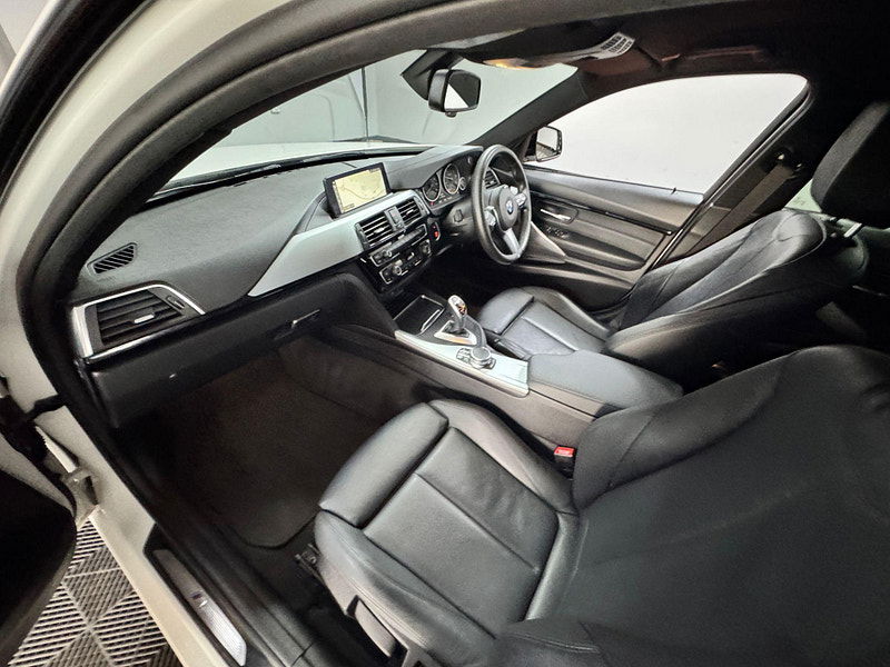 BMW 3 Series 2.0 320d M Sport Auto Euro 6 (s/s) 4dr 4dr Automatic 2025