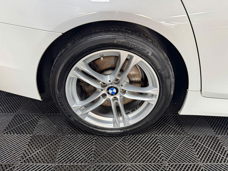 BMW 5 Series 3.0 530d M Sport Auto Euro 6 (s/s) 4dr 4dr Automatic 2025