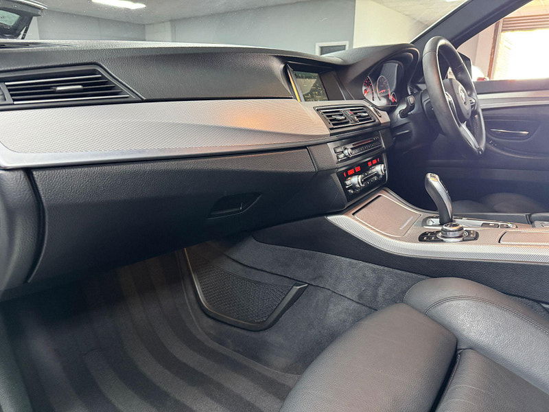 BMW 5 Series 3.0 530d M Sport Auto Euro 6 (s/s) 4dr 4dr Automatic 2025