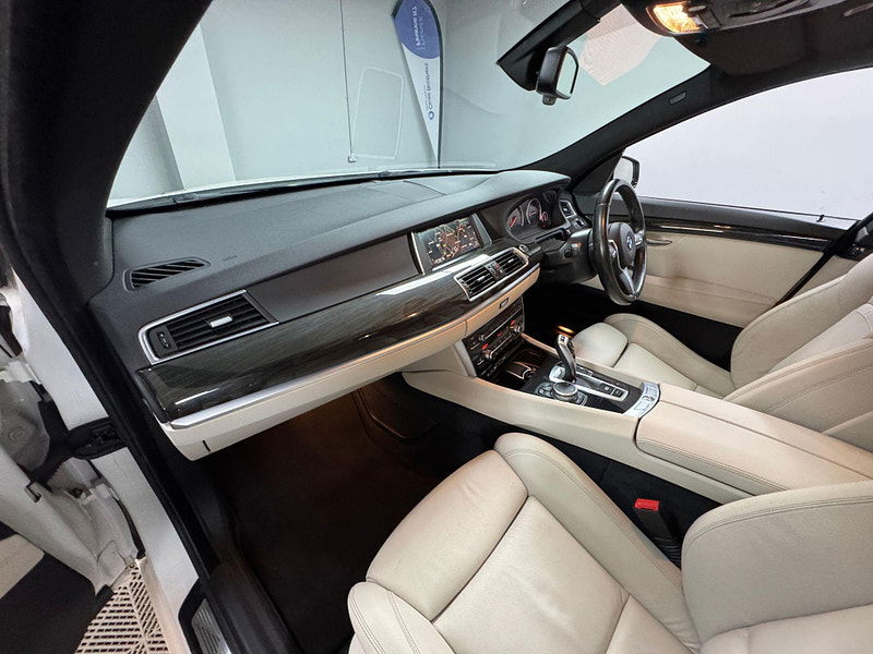 BMW 5 Series Gran Turismo 2.0 520d M Sport GT Auto Euro 6 (s/s) 5dr 5dr Automatic 2025