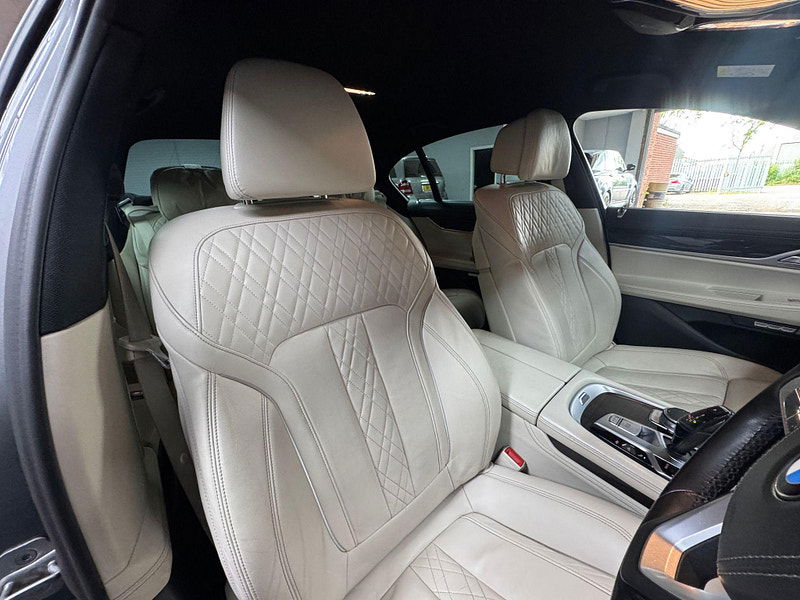 BMW 7 Series 3.0 730d M Sport Auto xDrive Euro 6 (s/s) 4dr 4dr Automatic 2025