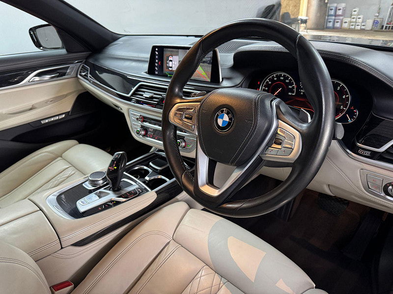 BMW 7 Series 3.0 730d M Sport Auto xDrive Euro 6 (s/s) 4dr 4dr Automatic 2025