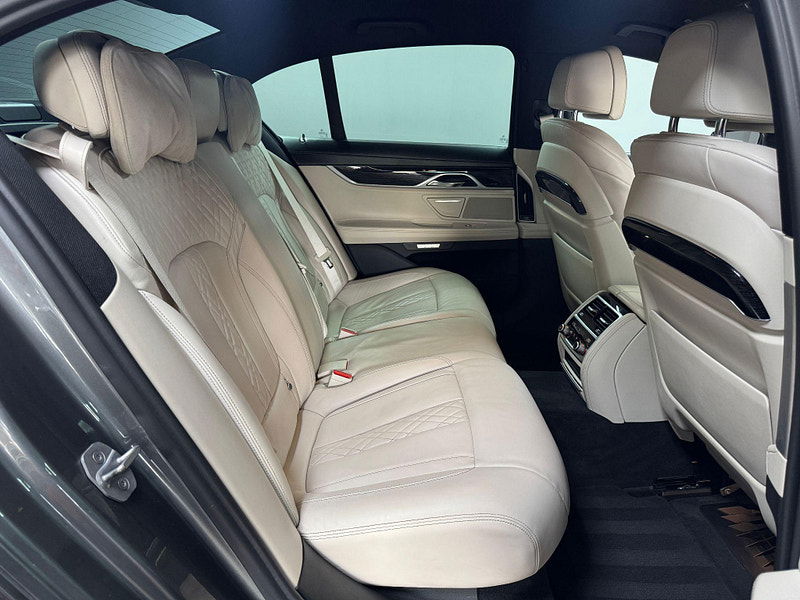 BMW 7 Series 3.0 730d M Sport Auto xDrive Euro 6 (s/s) 4dr 4dr Automatic 2025