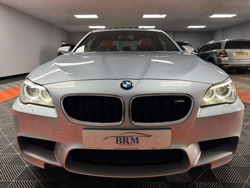 BMW M5 4.4 V8 DCT Euro 6 (s/s) 4dr 4dr Automatic 2024