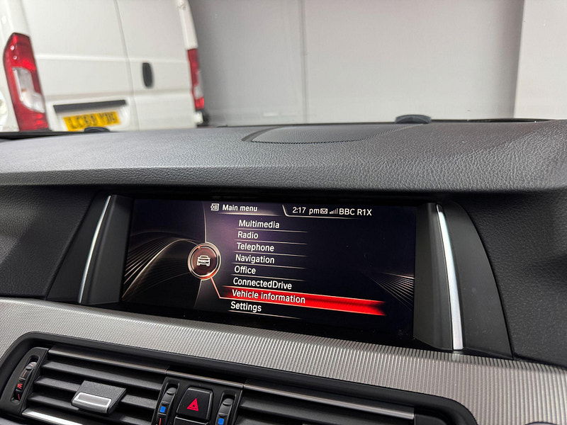 BMW M5 4.4 V8 DCT Euro 6 (s/s) 4dr 4dr Automatic 2025