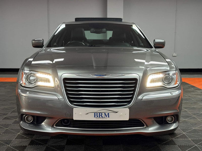 Chrysler 300C 3.0 CRD V6 Executive Auto Euro 5 4dr 4dr Automatic 2024