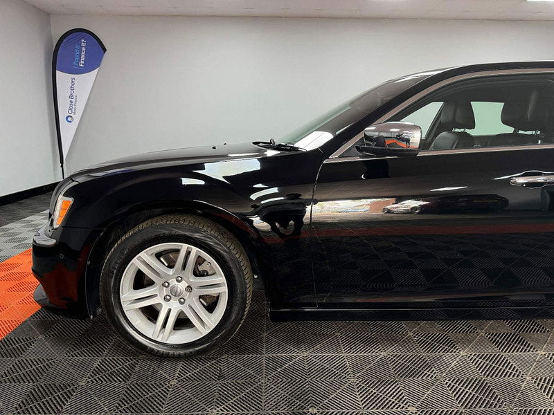 Chrysler 300C 3.0 CRD V6 Limited Auto Euro 5 4dr 4dr Automatic 2024