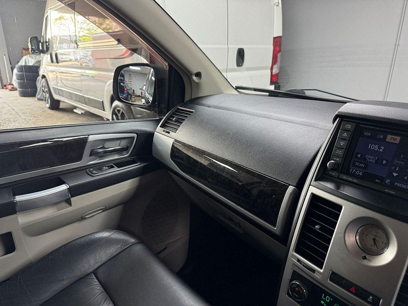 Chrysler Grand Voyager 2.8 CRD Limited Auto Euro 5 5dr 5dr Automatic 2025