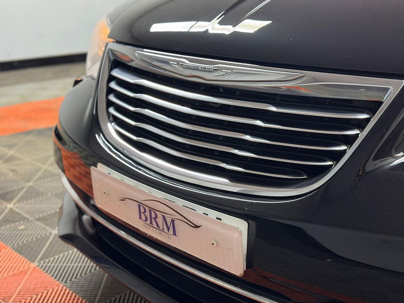 Chrysler Grand Voyager 2.8 CRD Limited Auto Euro 5 5dr 5dr Automatic 2025