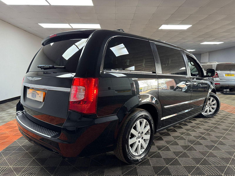 Chrysler Grand Voyager 2.8 CRD Limited Auto Euro 5 5dr 5dr Automatic 2025
