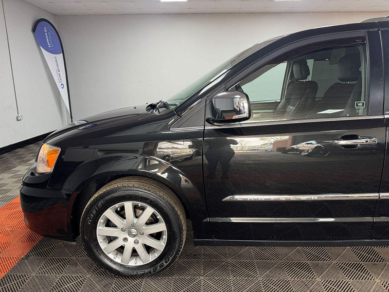 Chrysler Grand Voyager 2.8 CRD Limited Auto Euro 5 5dr 5dr Automatic 2025