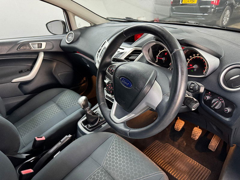 Ford Fiesta 1.25 Zetec 3dr 3dr Manual 2025