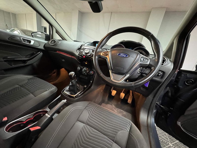 Ford Fiesta 1.5 TDCi Titanium Euro 5 5dr 5dr Manual 2025