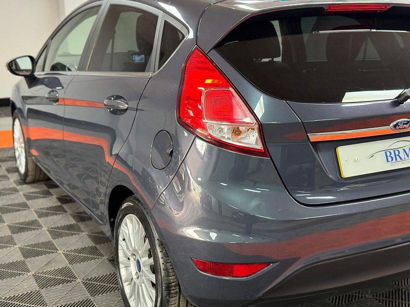 Ford Fiesta 1.5 TDCi Titanium Euro 5 5dr 5dr Manual 2025