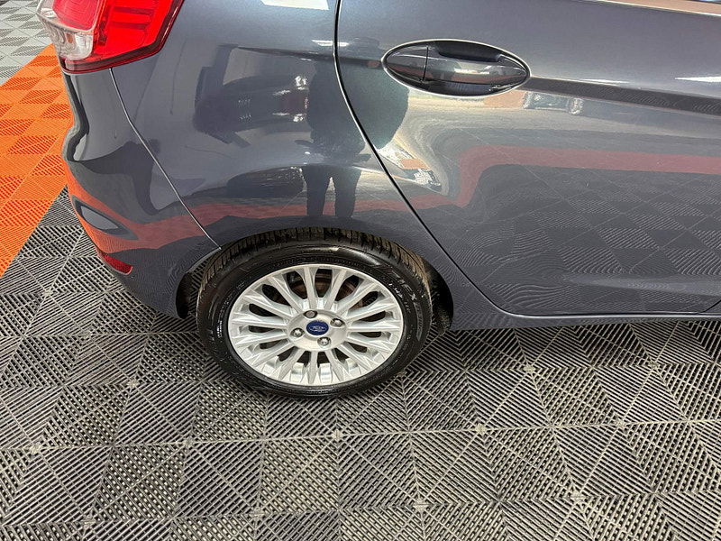 Ford Fiesta 1.5 TDCi Titanium Euro 5 5dr 5dr Manual 2025