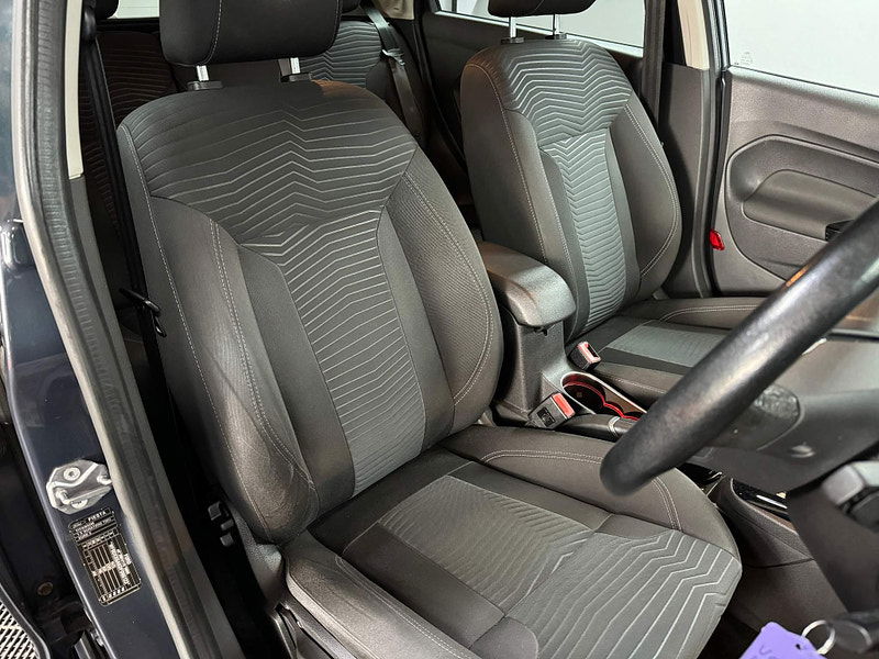 Ford Fiesta 1.5 TDCi Titanium Euro 5 5dr 5dr Manual 2025
