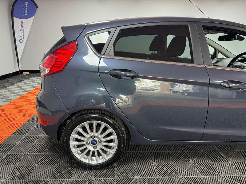 Ford Fiesta 1.5 TDCi Titanium Euro 5 5dr 5dr Manual 2025
