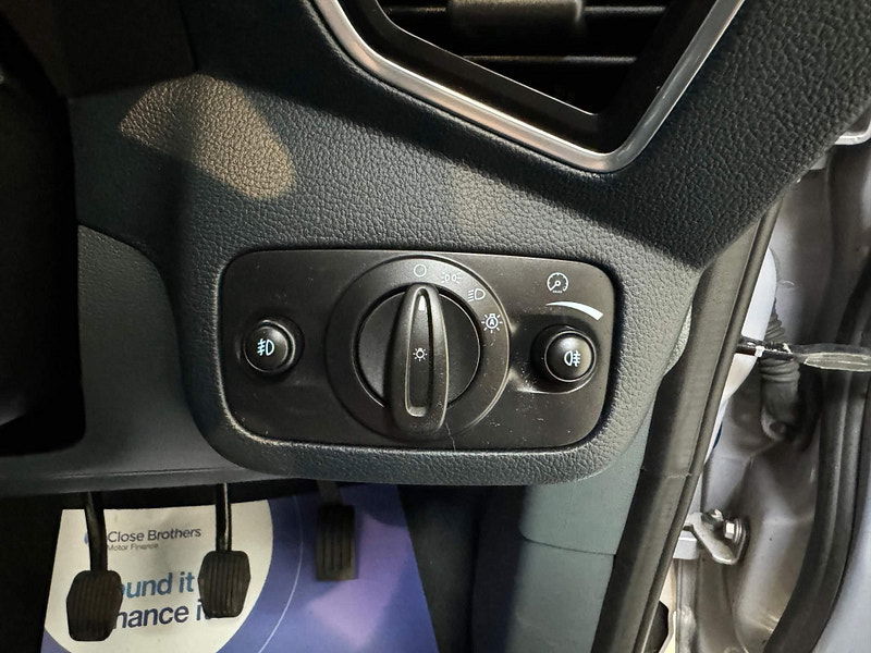 Ford Grand C-Max 2.0 TDCi Titanium Euro 5 5dr 5dr Manual 2025