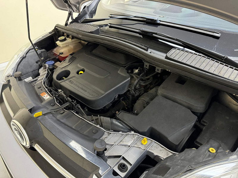 Ford Grand C-Max 2.0 TDCi Titanium Euro 5 5dr 5dr Manual 2025