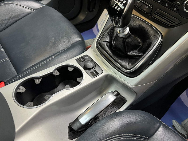 Ford Grand C-Max 2.0 TDCi Titanium Euro 5 5dr 5dr Manual 2025