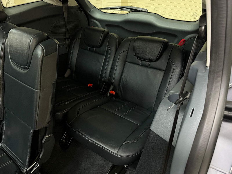 Ford Grand C-Max 2.0 TDCi Titanium Euro 5 5dr 5dr Manual 2025