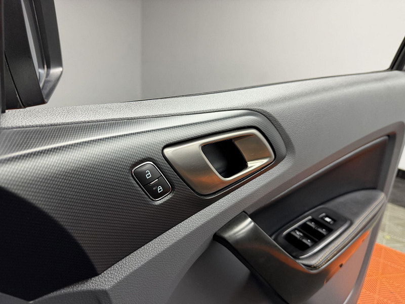 Ford Ranger 3.2 TDCi Wildtrak Pickup Double Cab 4dr Diesel Auto 4WD Euro 5 (200 ps) 4dr Automatic 2026