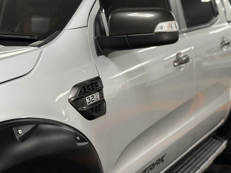 Ford Ranger 3.2 TDCi Wildtrak Pickup Double Cab 4dr Diesel Auto 4WD Euro 5 (200 ps) 4dr Automatic 2026