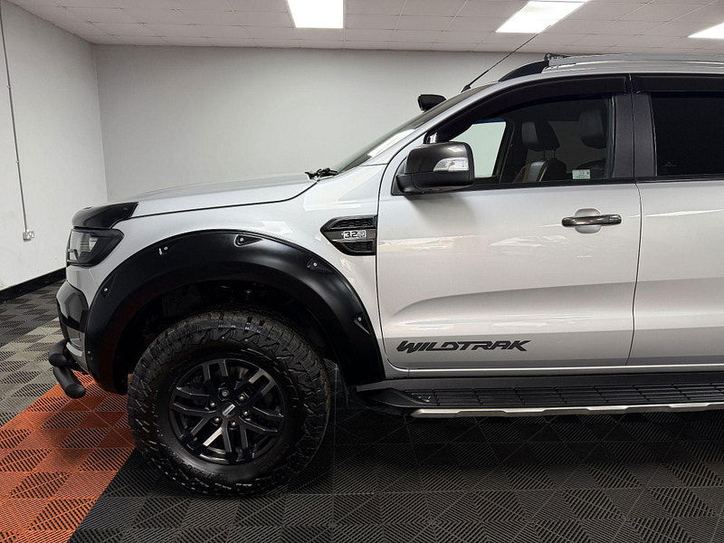 Ford Ranger 3.2 TDCi Wildtrak Pickup Double Cab 4dr Diesel Auto 4WD Euro 5 (200 ps) 4dr Automatic 2026