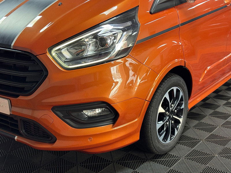 Ford Transit Custom 2.0 310 EcoBlue Sport Crew Van Auto L1 H1 Euro 6 (s/s) 6dr (5 Seat) 6dr Automatic 2025