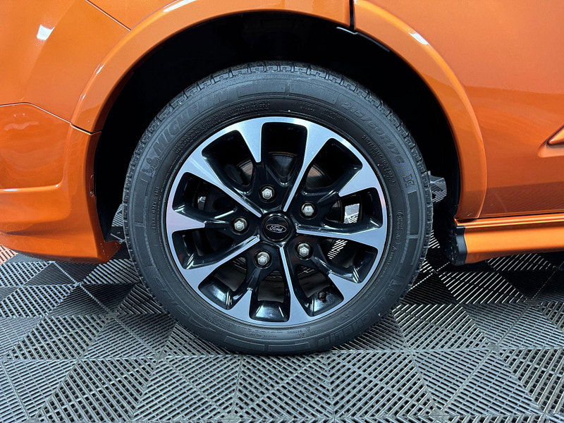 Ford Transit Custom 2.0 310 EcoBlue Sport Crew Van Auto L1 H1 Euro 6 (s/s) 6dr (5 Seat) 6dr Automatic 2025