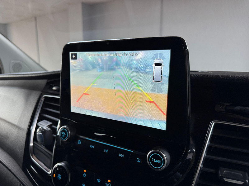 Ford Transit Custom 2.0 310 EcoBlue Sport Crew Van Auto L1 H1 Euro 6 (s/s) 6dr (5 Seat) 6dr Automatic 2025