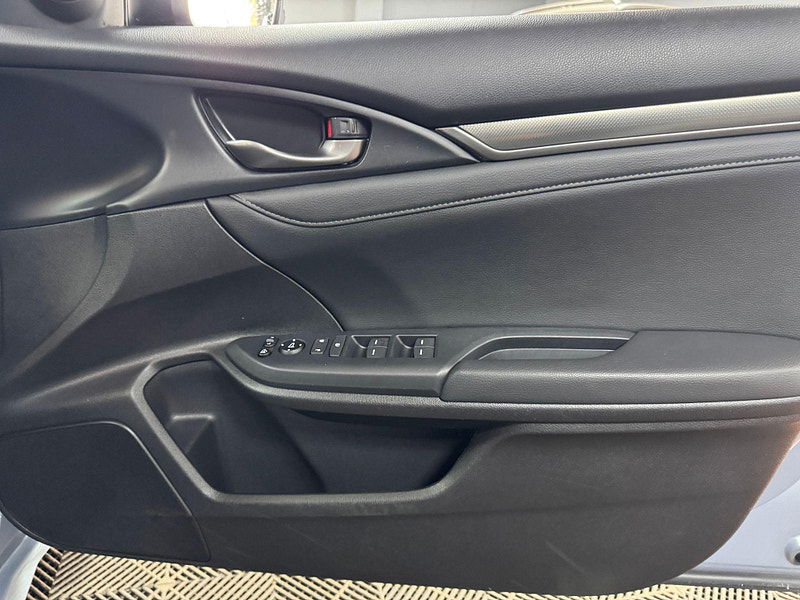 Honda Civic 1.5 VTEC Turbo Prestige CVT Euro 6 (s/s) 5dr 5dr Automatic 2025
