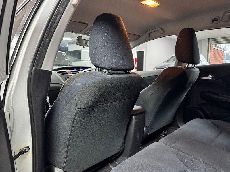 Honda Civic 1.6 i-DTEC Black Edition Tourer Euro 5 (s/s) 5dr 5dr Manual 2026