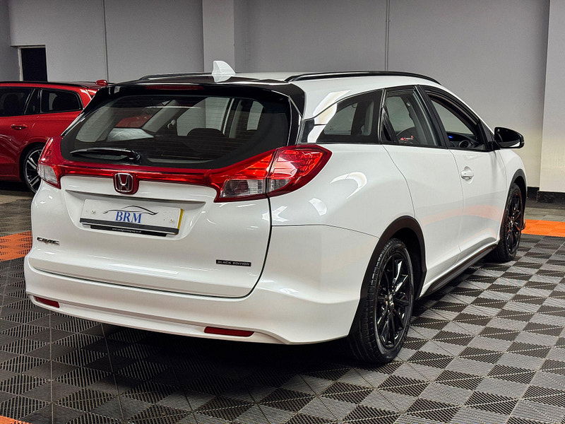 Honda Civic 1.6 i-DTEC Black Edition Tourer Euro 5 (s/s) 5dr 5dr Manual 2026