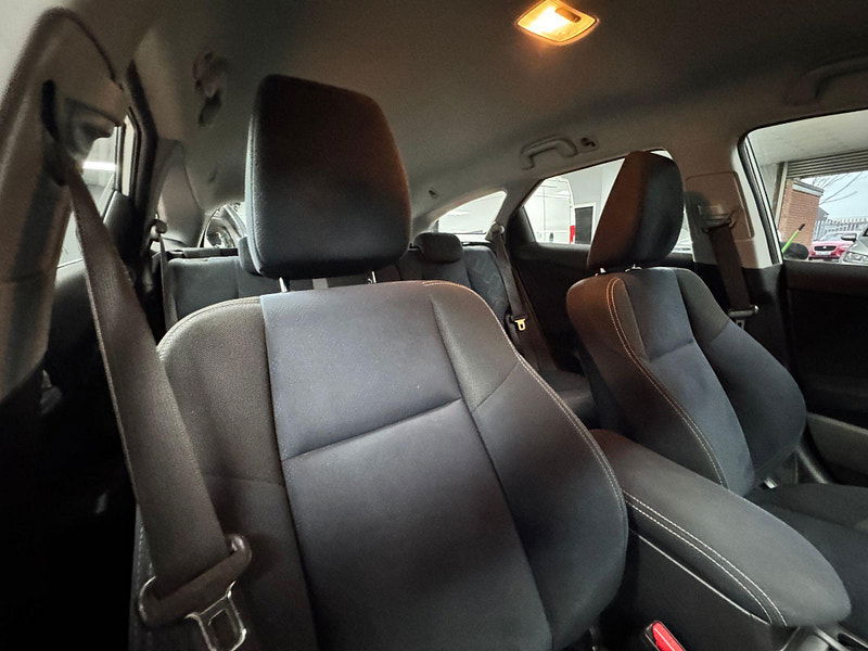 Honda Civic 1.6 i-DTEC Black Edition Tourer Euro 5 (s/s) 5dr 5dr Manual 2026