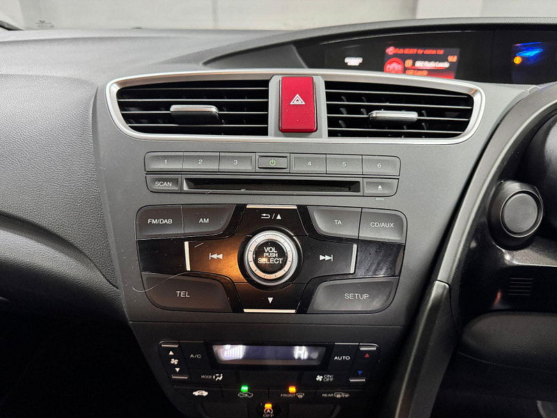 Honda Civic 1.6 i-DTEC Black Edition Tourer Euro 5 (s/s) 5dr 5dr Manual 2026