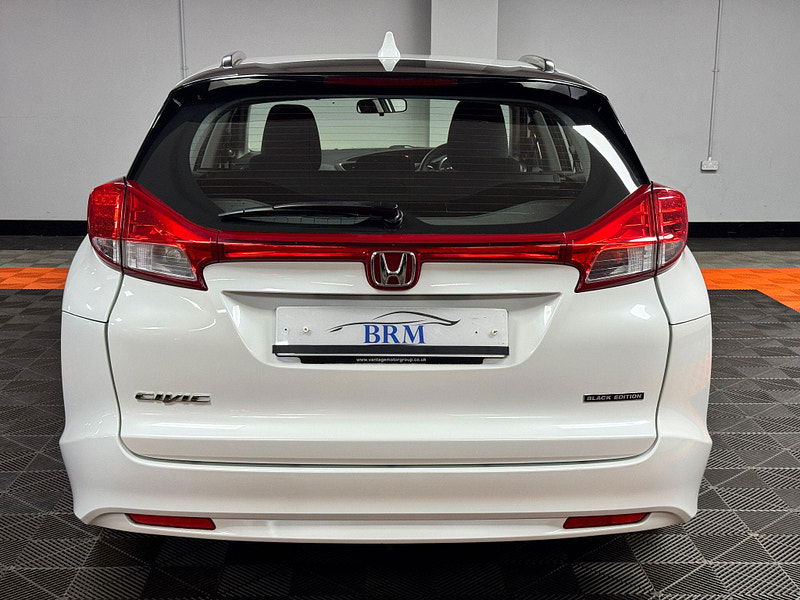 Honda Civic 1.6 i-DTEC Black Edition Tourer Euro 5 (s/s) 5dr 5dr Manual 2026