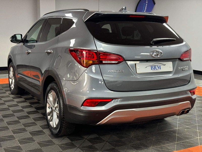 Hyundai Santa Fe 2.2 CRDi Blue Drive Premium Auto 4WD Euro 6 (s/s) 5dr 5dr Automatic 2024