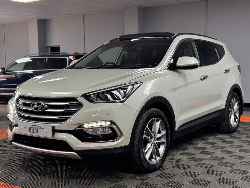 Hyundai Santa Fe 2.2 CRDi Blue Drive Premium SE 4WD Euro 6 (s/s) 5dr (7 Seat) 5dr Manual 2025