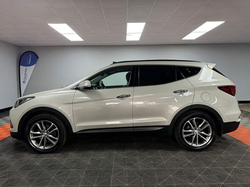 Hyundai Santa Fe 2.2 CRDi Blue Drive Premium SE 4WD Euro 6 (s/s) 5dr (7 Seat) 5dr Manual 2025